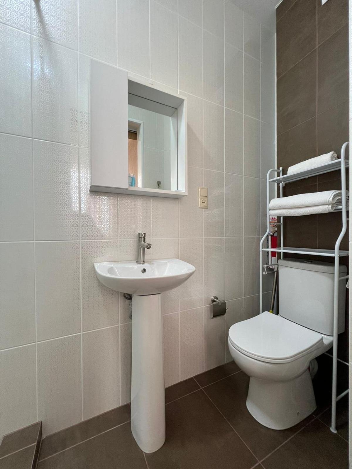 Terrace View Apartment บาทูมิ ภายนอก รูปภาพ